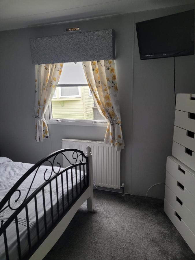 Cairnryan Heights 2 Bed Caravan Holiday Home Странрер Екстериор снимка